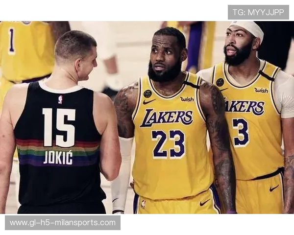 中后场控球与逼抢强度对照:决胜关键的战术博弈