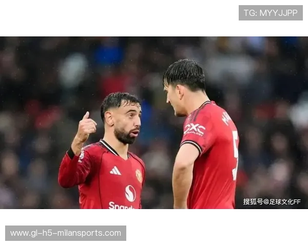 内维尔点名批评曼联四位球星，称他们本应表现更好，内维尔评价c罗