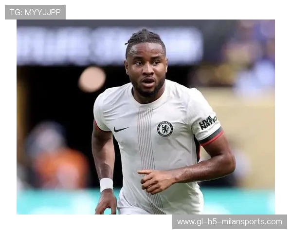 切尔西恩昆库反击中冷静射门