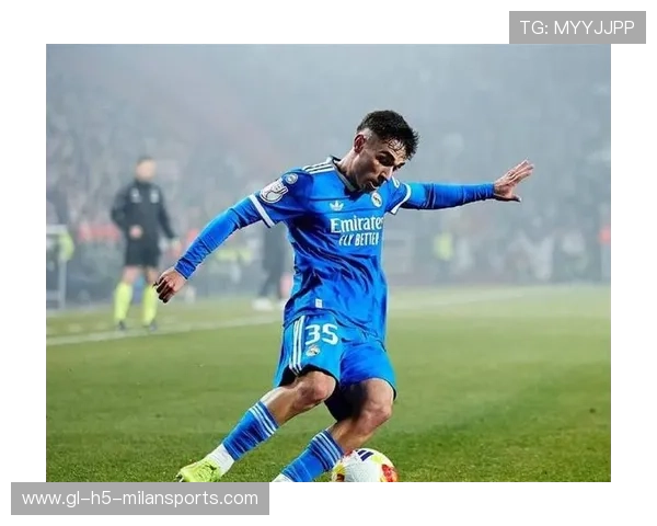 皇马青训临场换帅方案泄露：高层深夜紧急会议震动全队