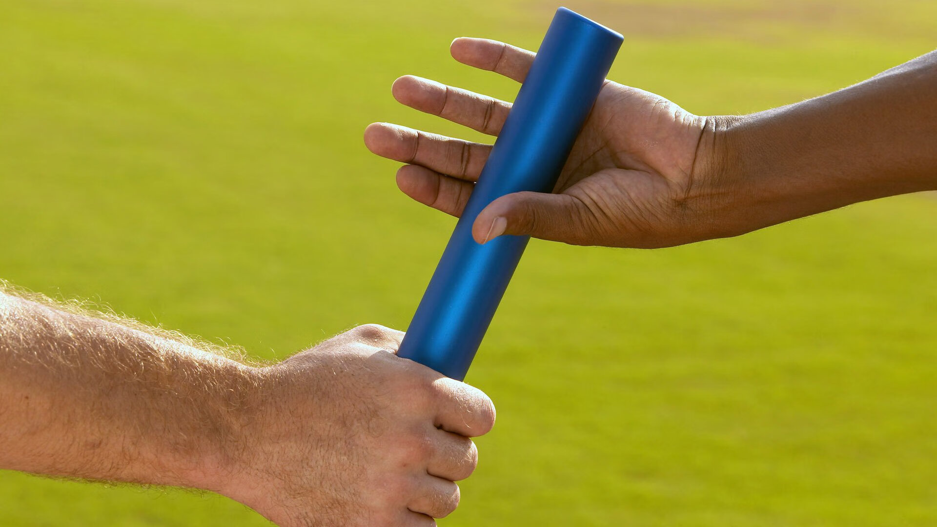 仰泳冲刺波兰排名稳步提升，仰泳精彩视频